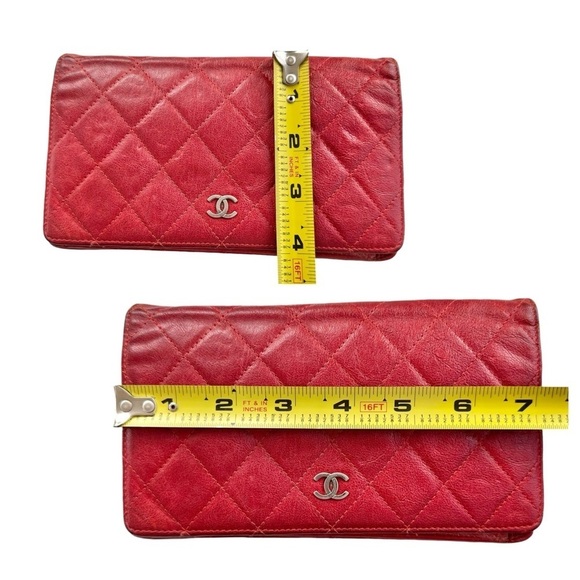 Authentic CHANEL Red Quilted Lambskin Leather Long Wallet With Authenticity Card - Picture 11 of 15